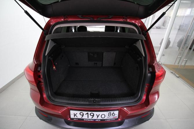 Volkswagen Tiguan I Рестайлинг с пробегом 2011 года, цена 1 150 000 рублей, 160131 км, внедорожник, Автокод Объявления