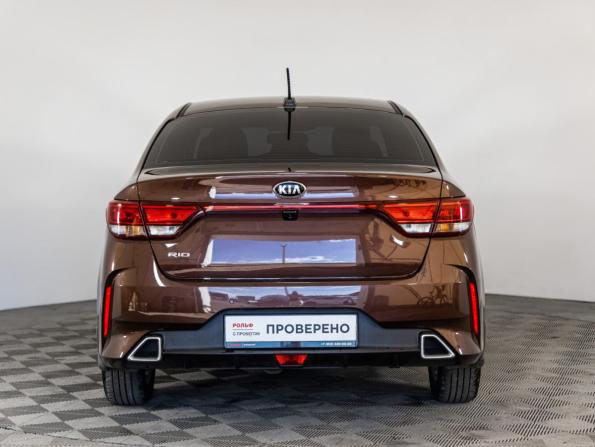Kia Rio IV Рестайлинг с пробегом 2021 года, цена 1 689 000 рублей, 95436 км, седан, Автокод Объявления