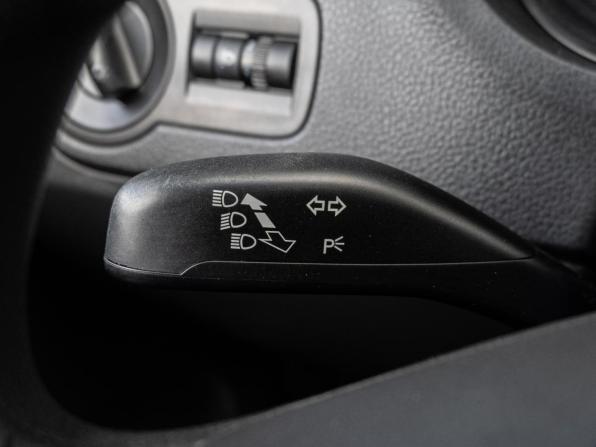 Volkswagen Polo V Рестайлинг с пробегом 2017 года, цена 900 000 рублей, 143036 км, седан, Автокод Объявления