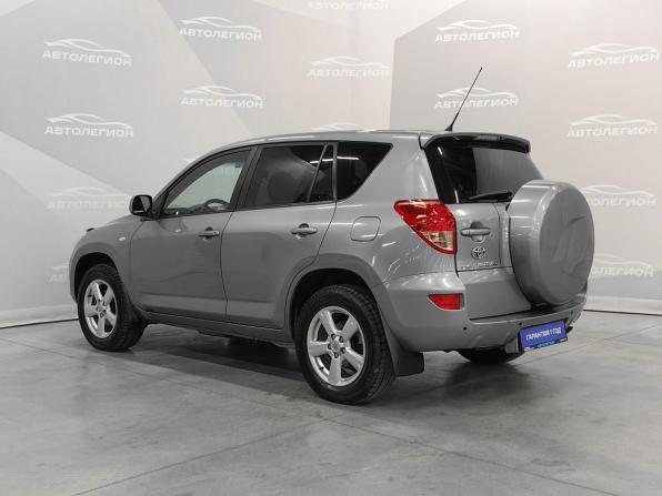 Toyota RAV4 III (XA30) с пробегом 2007 года, цена 1 100 000 рублей, 210000 км, внедорожник, Автокод Объявления