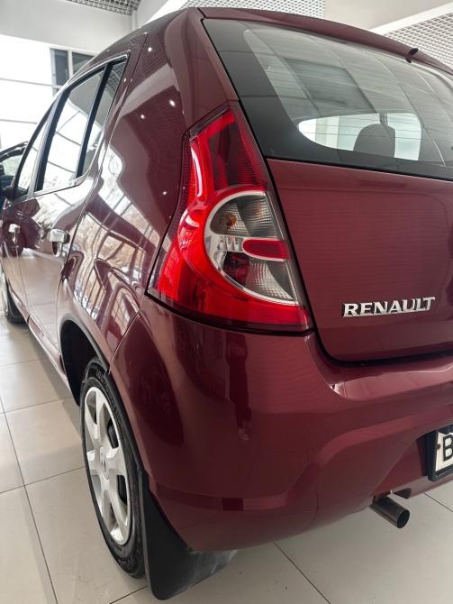 Renault Sandero I Березники  - изображение 9