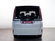 Toyota Esquire I Рестайлинг Чита  - изображение 28