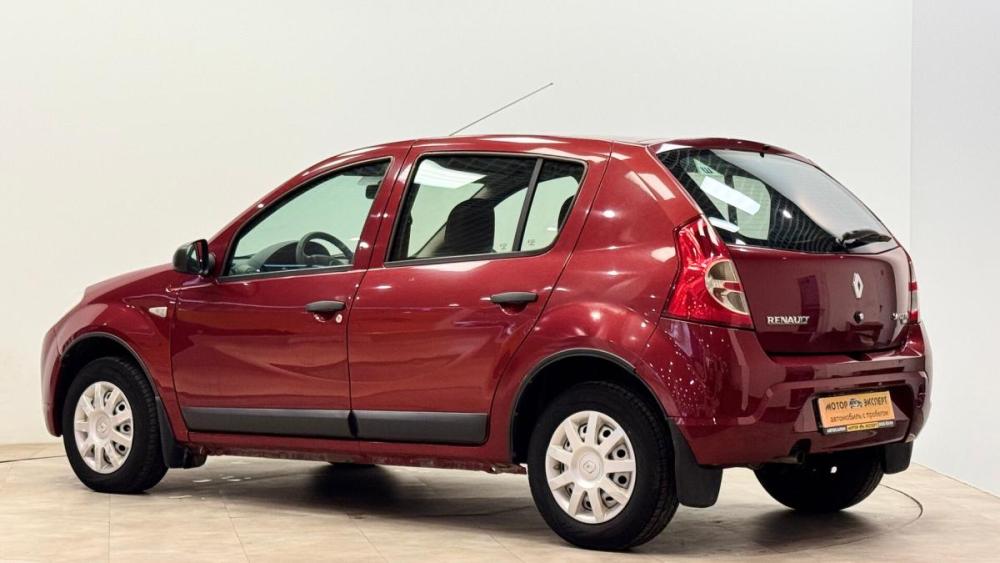 Renault Sandero I Киров  - изображение 3