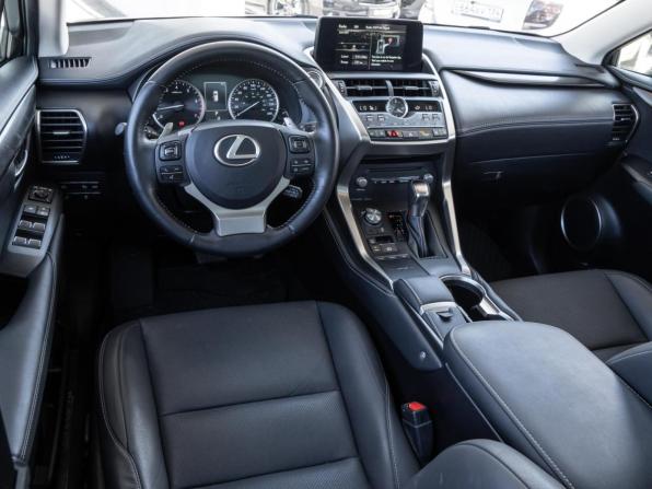 Lexus NX I Рестайлинг с пробегом 2019 года, цена 3 390 000 рублей, 113789 км, внедорожник, Автокод Объявления