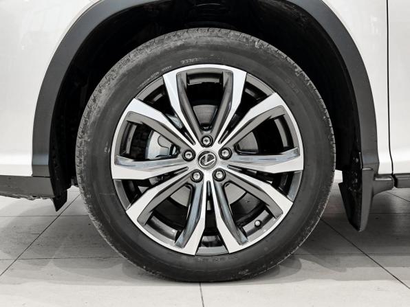 Lexus RX IV Рестайлинг с пробегом 2019 года, цена 5 450 000 рублей, 38666 км, внедорожник, Автокод Объявления