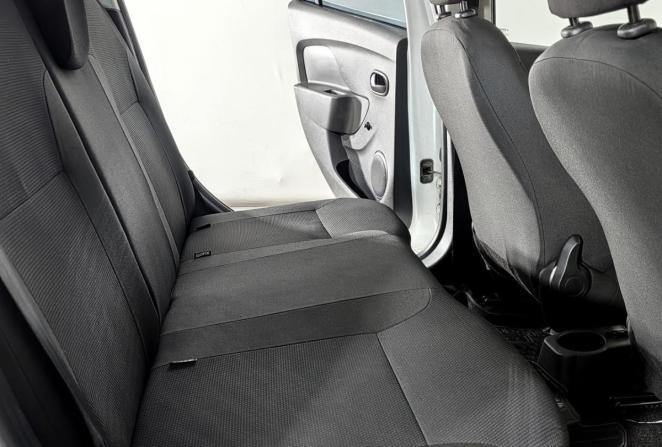 Renault Logan II Рестайлинг с пробегом 2019 года, цена 465 000 рублей, 128000 км, седан, Автокод Объявления
