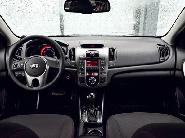 Kia Cerato II с пробегом 2011 года, цена 799 000 рублей, 232000 км, седан, Автокод Объявления