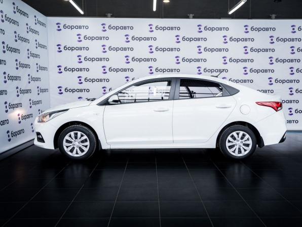 Hyundai Solaris II с пробегом 2017 года, цена 1 200 000 рублей, 148347 км, седан, Автокод Объявления