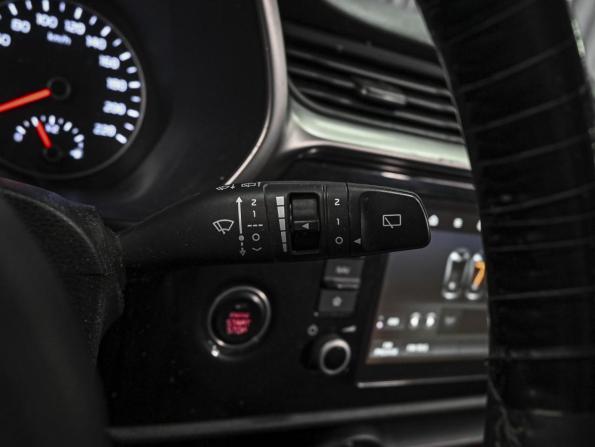 Kia Rio IV Рестайлинг с пробегом 2021 года, цена 1 643 000 рублей, 139629 км, хэтчбек, Автокод Объявления