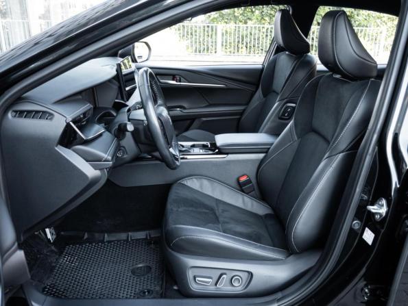 Toyota Camry IX (XV80) China Market с пробегом 2025 года, цена 3 658 000 рублей, 49542 км, седан, Автокод Объявления
