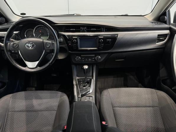Toyota Corolla XI (E160 E170 E180) с пробегом 2013 года, цена 1 399 000 рублей, 158211 км, седан, Автокод Объявления