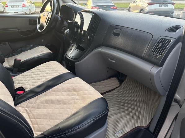 Hyundai Grand Starex I с пробегом 2012 года, цена 1 399 000 рублей, 230429 км, минивэн, Автокод Объявления