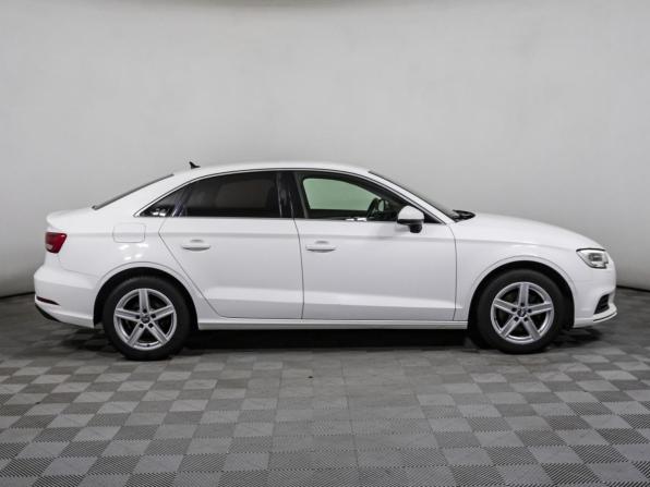 Audi A3 III (8V) Рестайлинг с пробегом 2019 года, цена 1 650 000 рублей, 118000 км, седан, Автокод Объявления
