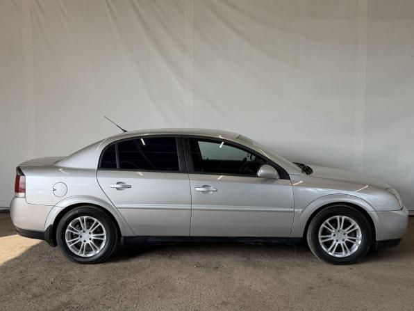 Opel Vectra C с пробегом 2004 года, цена 360 000 рублей, 264910 км, седан, Автокод Объявления