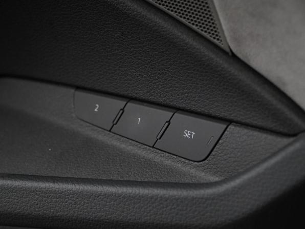 Audi e-tron I с пробегом 2021 года, цена 5 547 031 рубль, 32558 км, внедорожник, Автокод Объявления