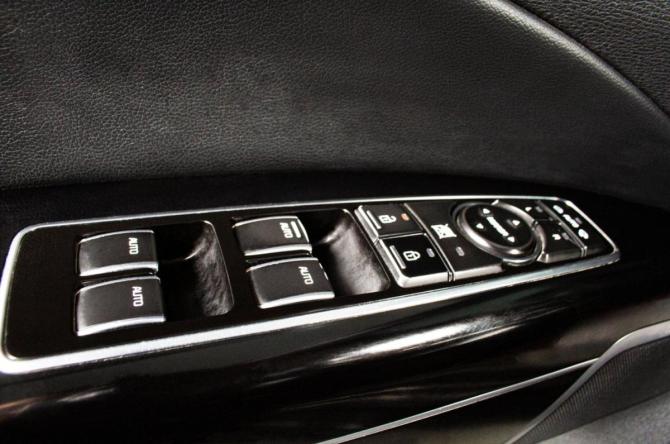 Kia Quoris I с пробегом 2013 года, цена 1 349 000 рублей, 174684 км, седан, Автокод Объявления