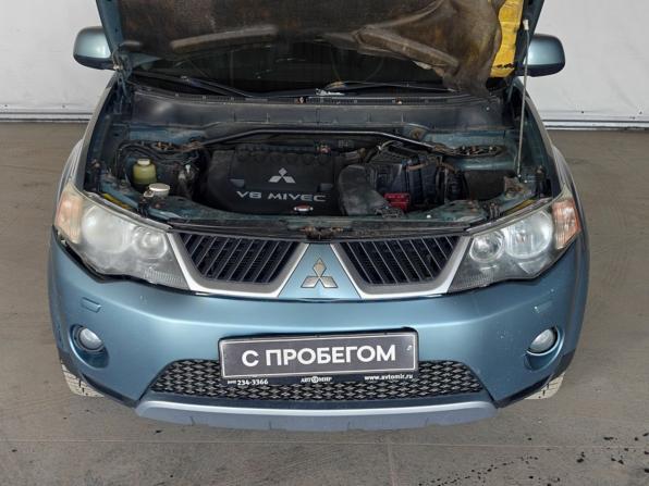 Mitsubishi Outlander II с пробегом 2008 года, цена 770 000 рублей, 255901 км, внедорожник, Автокод Объявления