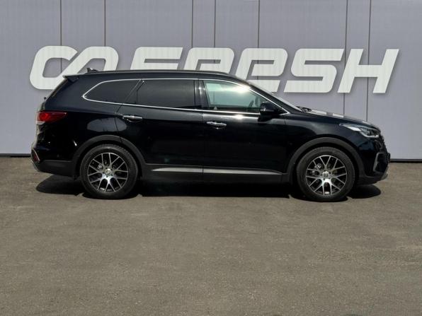 Hyundai Santa Fe III Рестайлинг с пробегом 2017 года, цена 2 699 000 рублей, 150962 км, внедорожник, Автокод Объявления