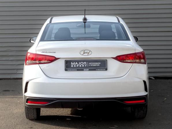 Hyundai Solaris II Рестайлинг с пробегом 2022 года, цена 1 530 000 рублей, 65904 км, седан, Автокод Объявления