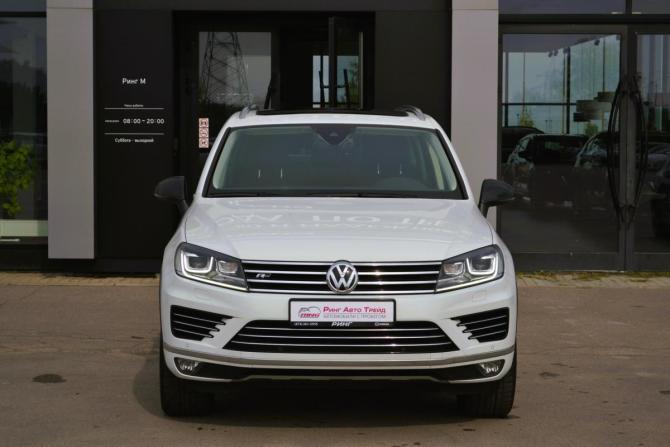 Volkswagen Touareg II Рестайлинг с пробегом 2018 года, цена 4 100 000 рублей, 61078 км, внедорожник, Автокод Объявления