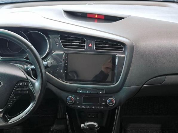 Kia Ceed II с пробегом 2012 года, цена 850 000 рублей, 231236 км, хэтчбек, Автокод Объявления