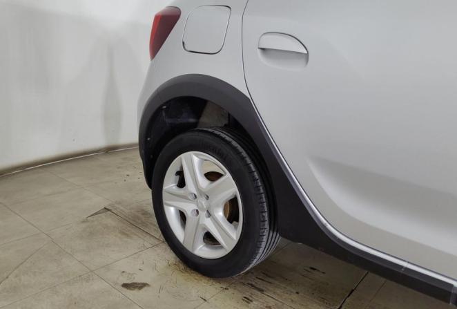 Renault Sandero II с пробегом 2015 года, цена 880 000 рублей, 105443 км, хэтчбек, Автокод Объявления