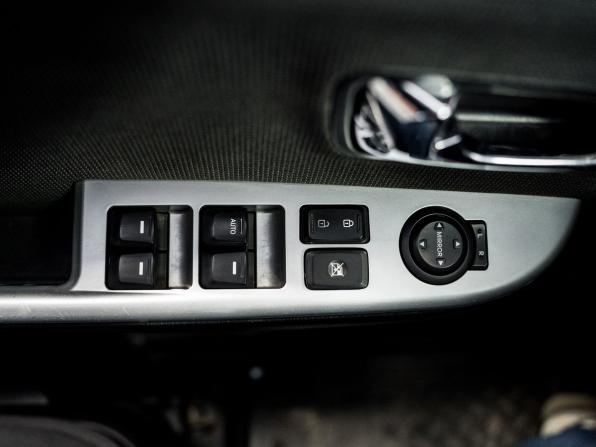 Kia Rio III с пробегом 2013 года, цена 1 050 000 рублей, 75701 км, хэтчбек, Автокод Объявления