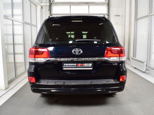 Toyota Land Cruiser 200 Series Рестайлинг 2 с пробегом 2018 года, цена 5 985 995 рублей, 229226 км, внедорожник, Автокод Объявления