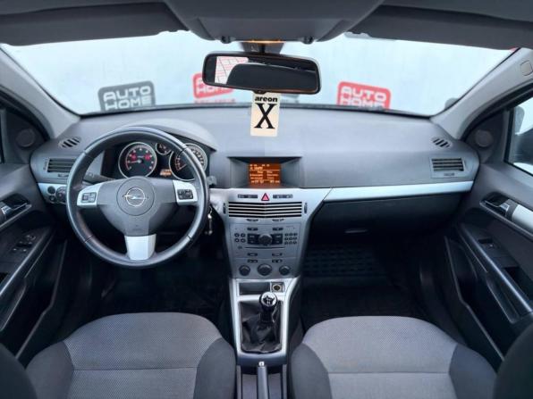 Opel Astra H Рестайлинг с пробегом 2011 года, цена 449 999 рублей, 177939 км, хэтчбек, Автокод Объявления