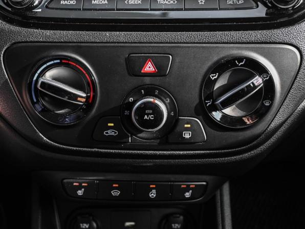 Hyundai Solaris II Рестайлинг с пробегом 2021 года, цена 1 599 000 рублей, 94311 км, седан, Автокод Объявления