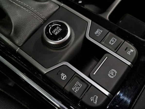 Kia Sorento IV с пробегом 2022 года, цена 3 990 000 рублей, 46922 км, внедорожник, Автокод Объявления