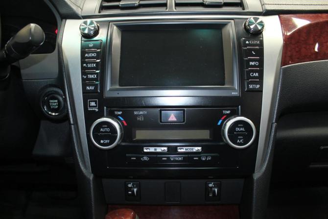 Toyota Camry VII (XV50) с пробегом 2012 года, цена 1 529 000 рублей, 212456 км, седан, Автокод Объявления