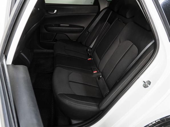 Kia Optima IV Рестайлинг с пробегом 2019 года, цена 1 999 000 рублей, 170861 км, седан, Автокод Объявления