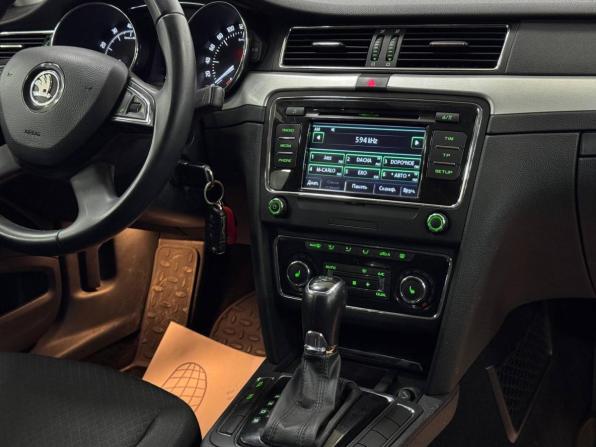 Skoda Superb II Рестайлинг с пробегом 2014 года, цена 1 249 000 рублей, 135928 км, универсал, Автокод Объявления