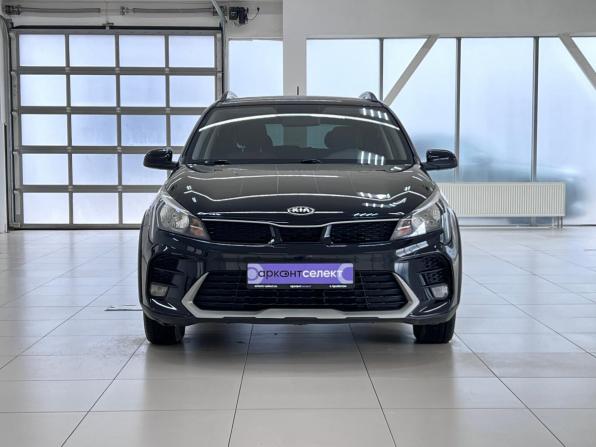 Kia Rio IV Рестайлинг с пробегом 2021 года, цена 1 675 000 рублей, 54726 км, хэтчбек, Автокод Объявления