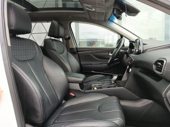 Hyundai Santa Fe IV с пробегом 2018 года, цена 3 049 000 рублей, 140890 км, внедорожник, Автокод Объявления