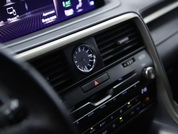 Lexus RX IV Рестайлинг с пробегом 2021 года, цена 4 990 000 рублей, 119579 км, внедорожник, Автокод Объявления