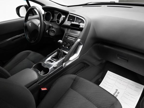 Peugeot 3008 I Рестайлинг с пробегом 2014 года, цена 975 000 рублей, 166441 км, внедорожник, Автокод Объявления