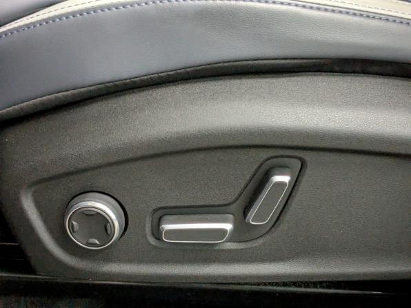 Geely Atlas II с пробегом 2024 года, цена 2 990 000 рублей, 36808 км, внедорожник, Автокод Объявления