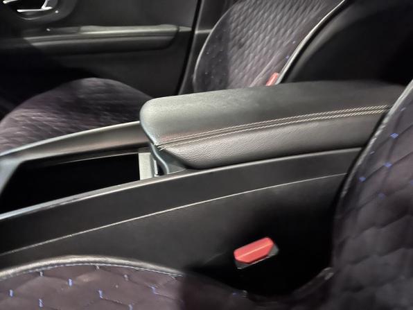 Renault Scenic IV с пробегом 2018 года, цена 1 550 000 рублей, 154830 км, компактвэн, Автокод Объявления