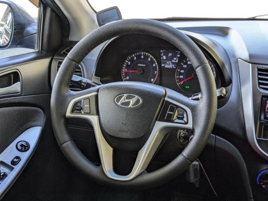 Hyundai Solaris I Екатеринбург  - изображение 12