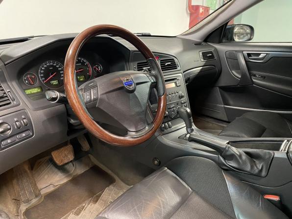 Volvo S60 I Рестайлинг с пробегом 2008 года, цена 400 000 рублей, 236661 км, седан, Автокод Объявления