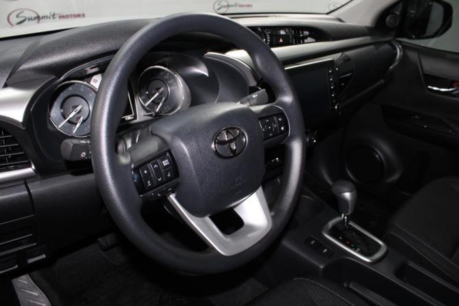 Toyota Hilux VIII Рестайлинг 2 с пробегом 2025 года, цена 7 400 000 рублей, 132 км, offers.body_type.unknown, Автокод Объявления