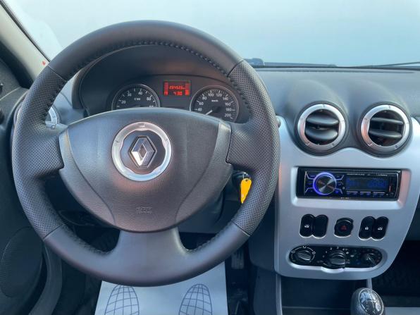 Renault Logan I Рестайлинг с пробегом 2014 года, цена 388 000 рублей, 264526 км, седан, Автокод Объявления