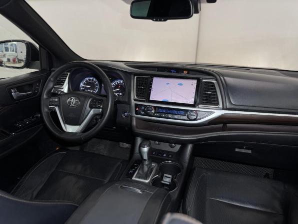 Toyota Highlander III (XU50) с пробегом 2014 года, цена 2 700 000 рублей, 227249 км, внедорожник, Автокод Объявления