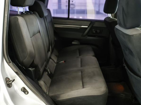 Mitsubishi Pajero IV Рестайлинг 1 с пробегом 2011 года, цена 1 766 000 рублей, 193897 км, внедорожник, Автокод Объявления
