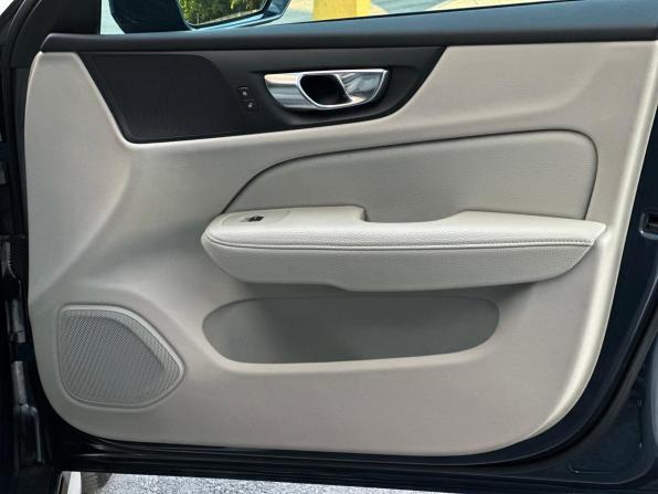 Volvo V60 Cross Country II с пробегом 2021 года, цена 3 290 000 рублей, 163159 км, универсал, Автокод Объявления