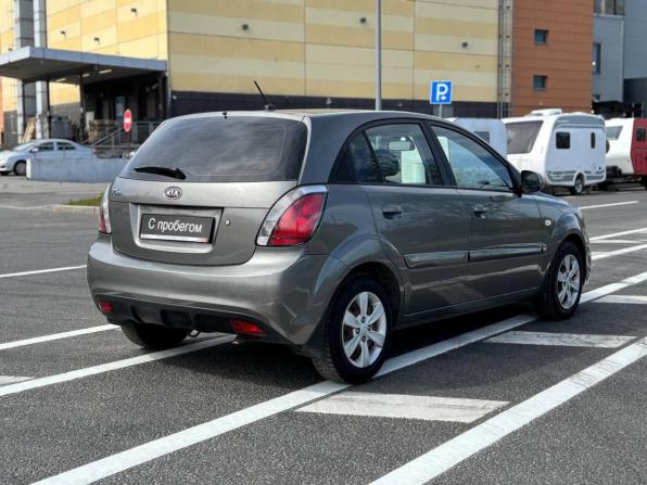 Kia Rio II Рестайлинг с пробегом 2010 года, цена 599 000 рублей, 198000 км, хэтчбек, Автокод Объявления