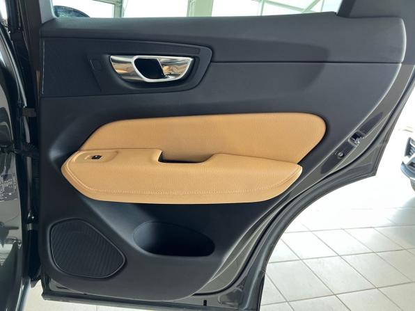 Volvo XC60 II с пробегом 2018 года, цена 3 455 900 рублей, 113701 км, внедорожник, Автокод Объявления