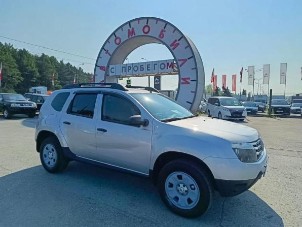 Renault Duster I Рестайлинг с пробегом 2015 года, цена 1 064 995 рублей, 176300 км, внедорожник, Автокод Объявления